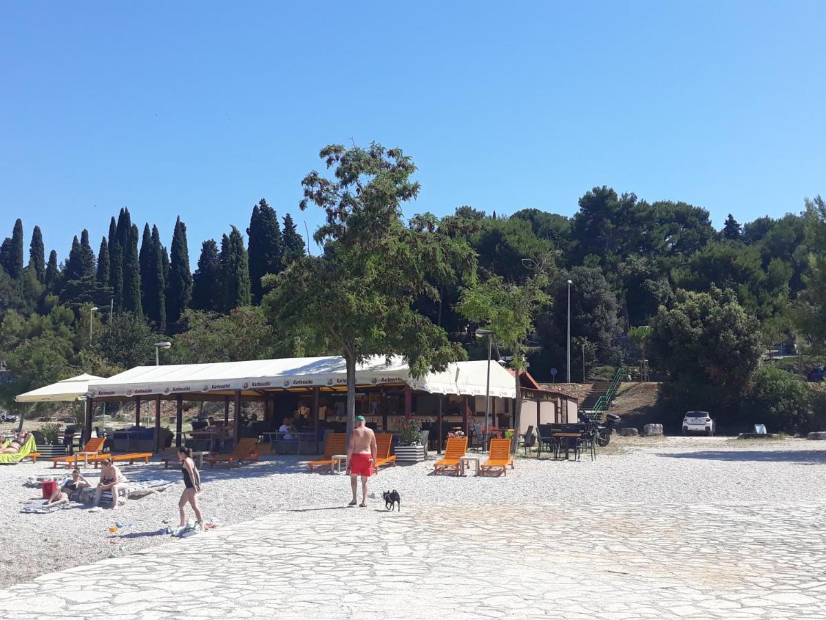 Mobile Home Lidano, Kamp Porton Biondi Rovinj Exteriér fotografie